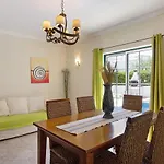 Βίλα Casa Ambar *