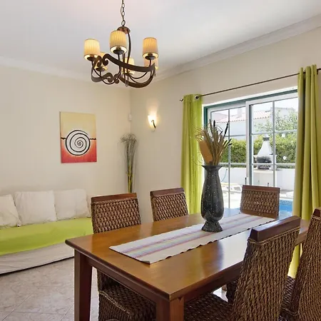 Vila Casa Ambar *